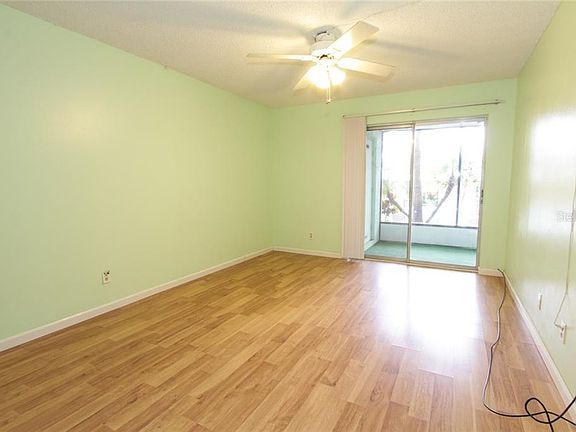 5th image of 215 Valencia Blvd APT 107