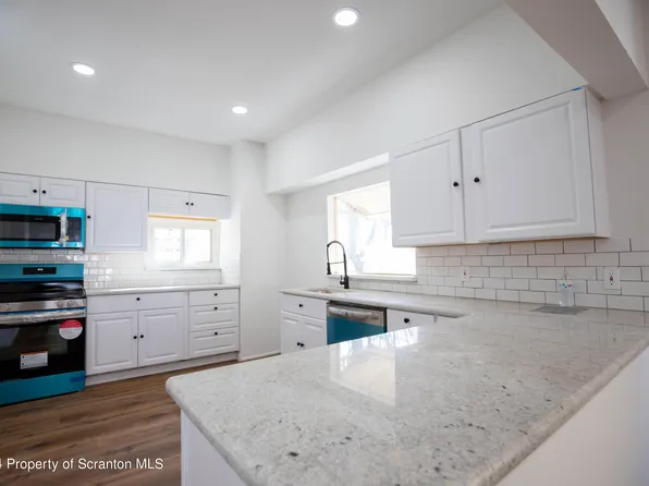 139 S Sumner Ave, Scranton, PA 18504