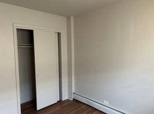 2116 S 14th Ave APT 2S, Broadview, IL 60155
