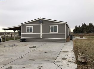 840 Haugen Rd, Pasco, WA 99301