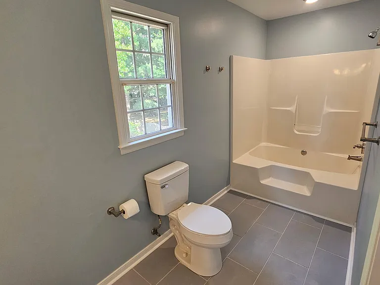 8307 Ferdinand Ln — Photo 2