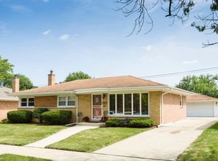 16639 Dobson Ave, South Holland, IL 60473