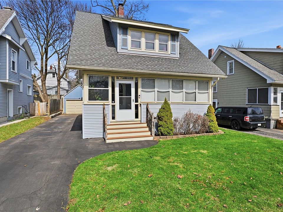 1st image of 34 Woodrow Ave