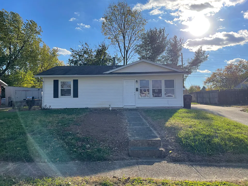 981 Parnell Dr