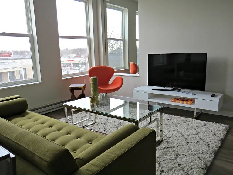 Motiv Apartments — Photo 31