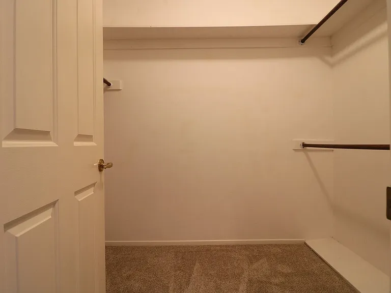 4455 Hazeltine Ave #207 — Photo 24