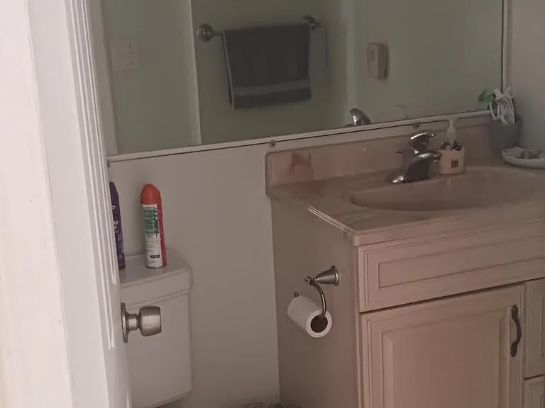 4525 Cove Cir #1004 — Photo 8