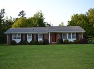 609 Sebastian Ln, Pleasant Garden, NC 27313