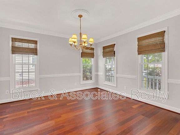 4th image of 109 Old Savannah Dr
