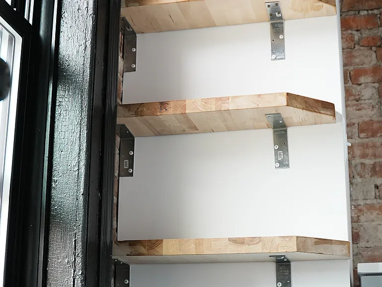 22 Hutton St #3 — Photo 15