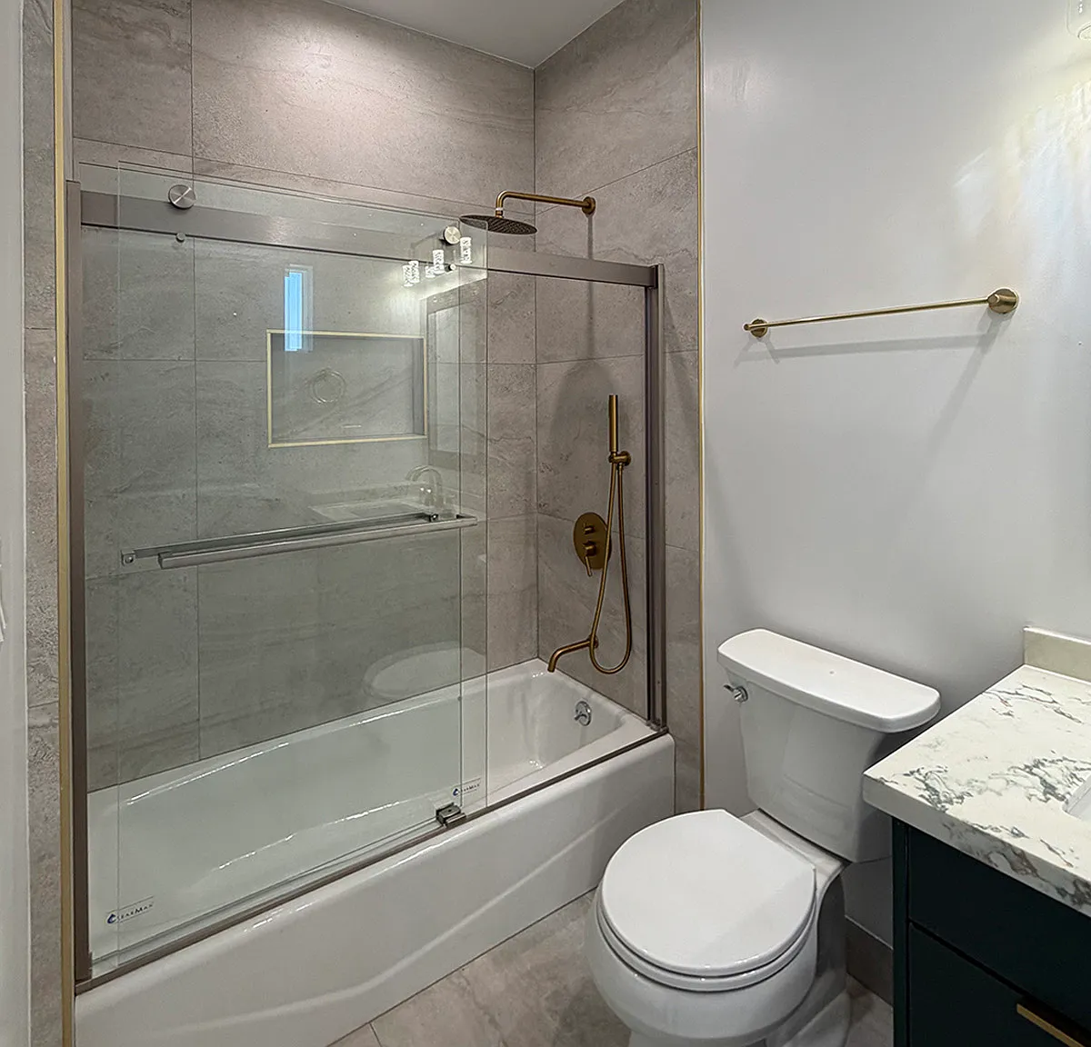 2 bed, 800 sqft, $2,895 — Photo 4