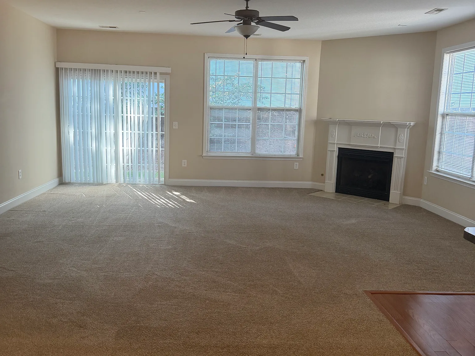 2 bed, 1347 sqft, $1,495 — Photo 2