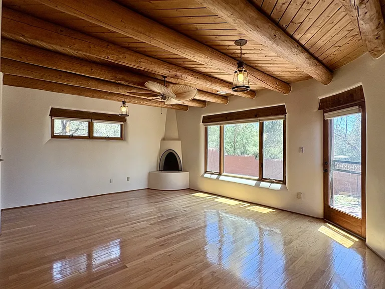 1306 Lejano Ln — Photo 66