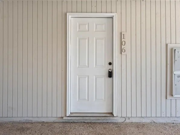 300 E Croslin St APT 106, Austin, TX 78752