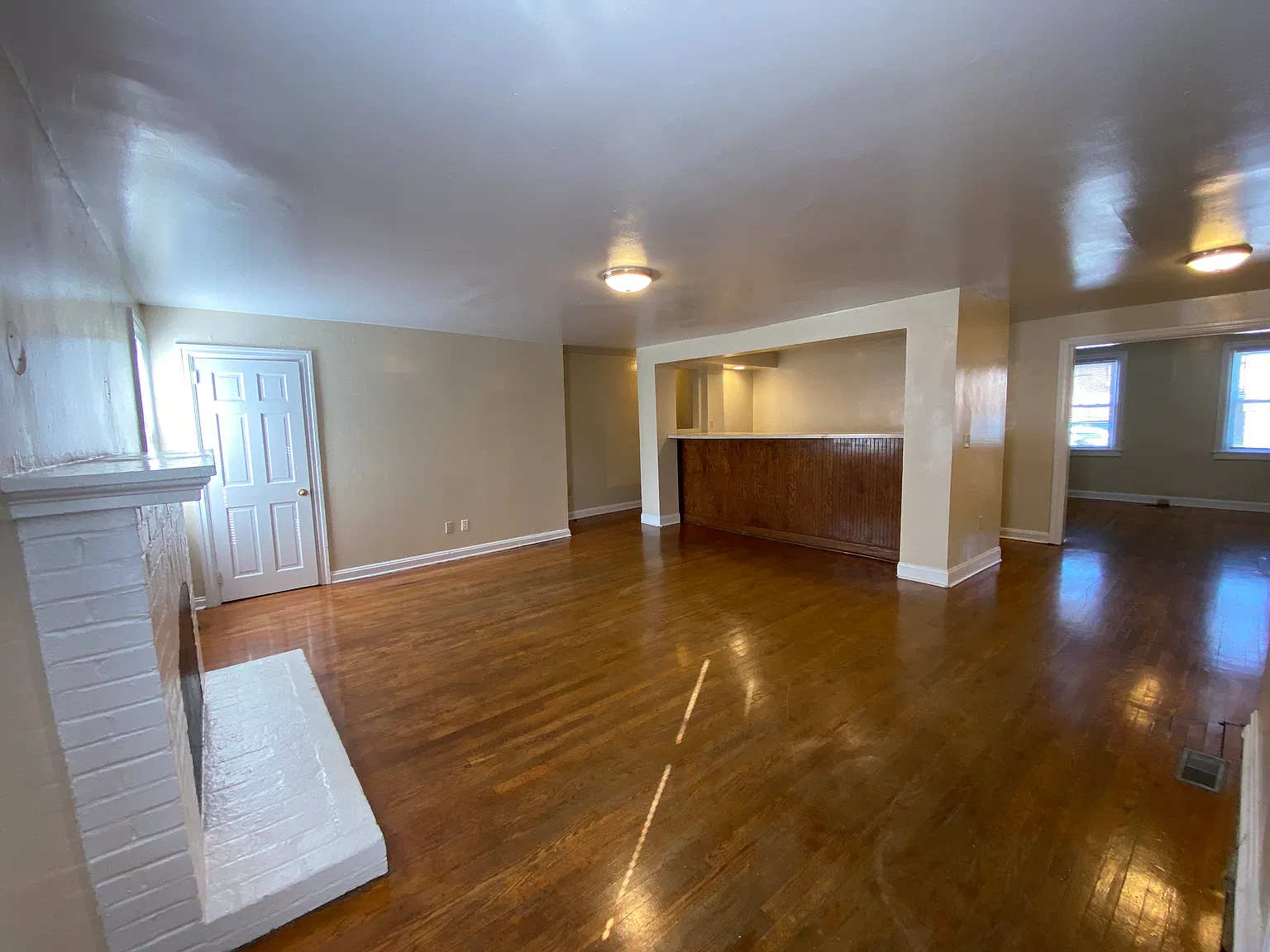4 bed, $1,995 — Photo 4