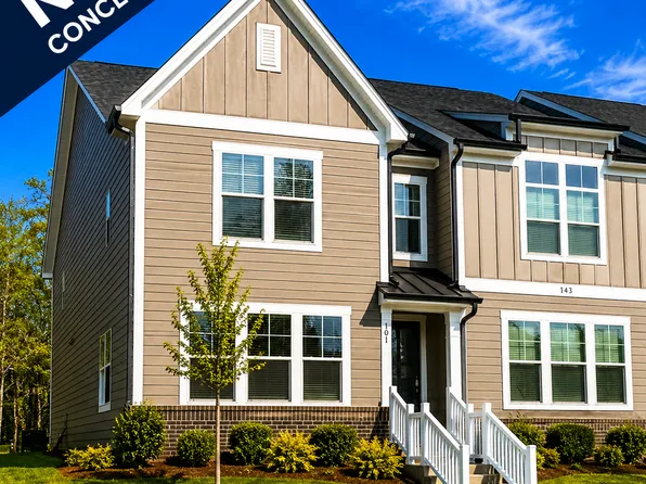 143 Carriage Club Dr, Mooresville, NC