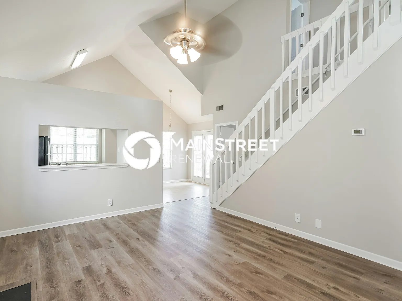 503 Selsey Ct S — Photo 3