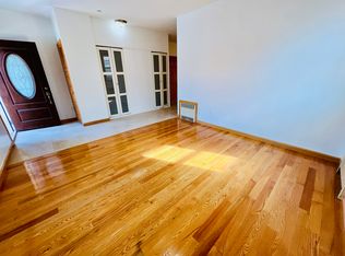 148-42 59th Ave #1, Flushing, NY 11355