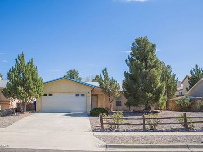 5052 Emerald St, Las Cruces, NM, 88012