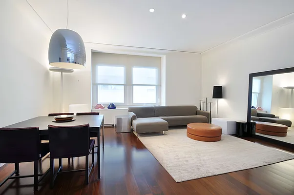 Rented by Compass | media 9