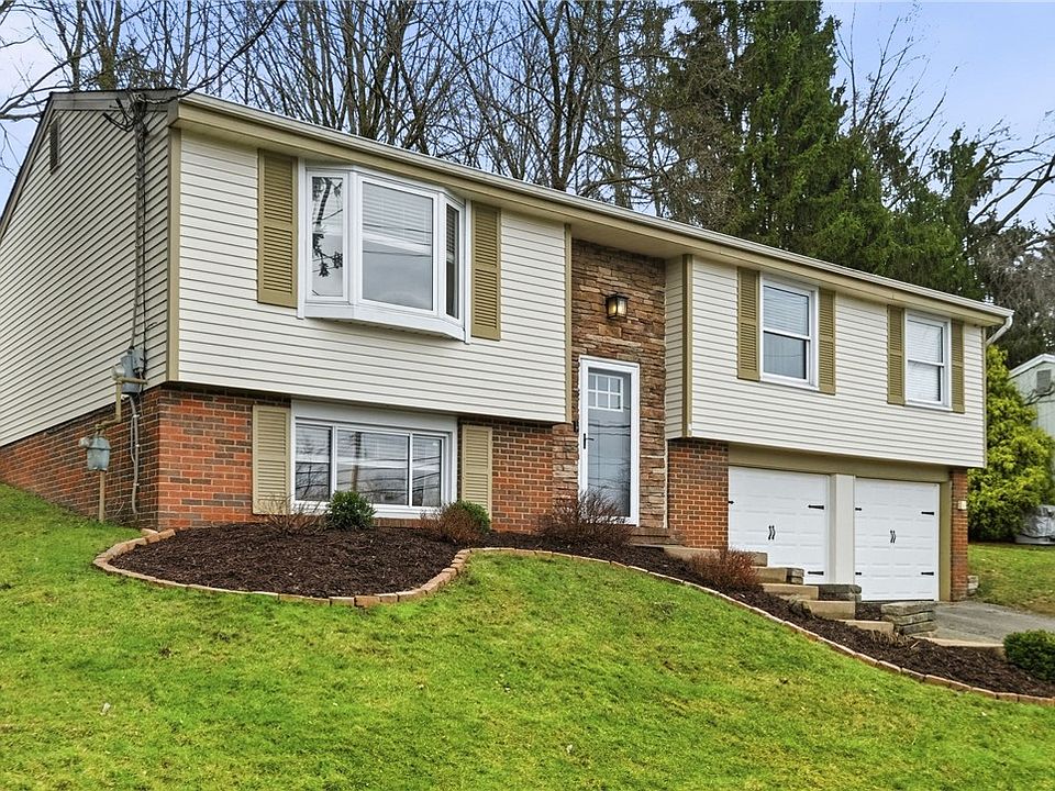 1st image of 557 Thompson Run Rd