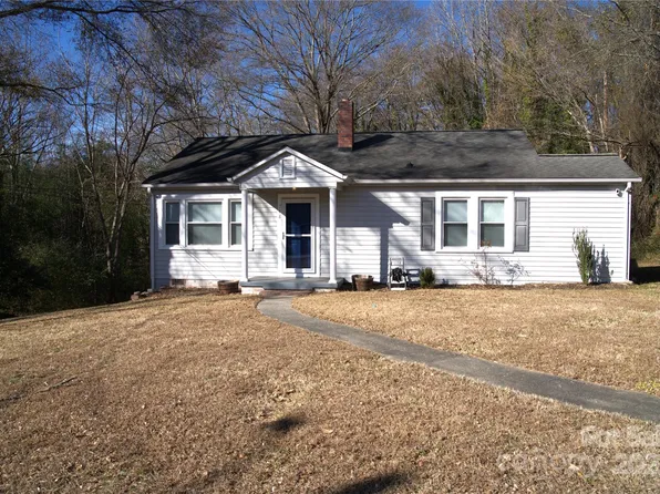 748 W 2nd St, Lincolnton, NC 28092