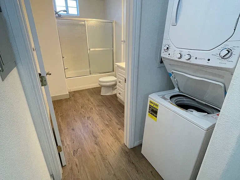 7006 Ramsgate Pl #3 — Photo 3