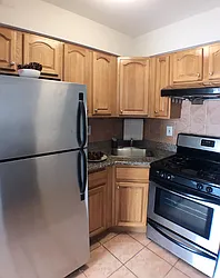 Rented by Bay Sun Realty Inc