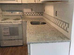 27 Arlington Rd #2, Woburn, MA 01801