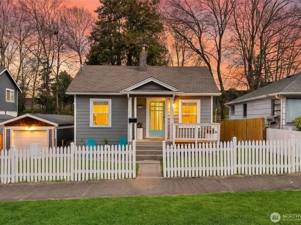 6058 6th Avenue NE, Seattle, WA 98115