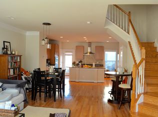 9604 Stockwell Ln, Fairfax, VA 22031