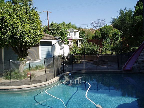 Pool From Sitting Rm Windows