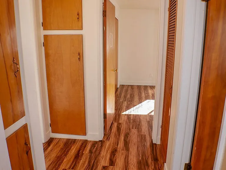 228 Twin Oaks Ave — Photo 10