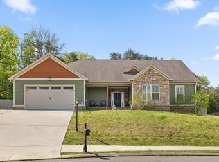 7608 Maplehurst Dr, Ooltewah, TN 37363