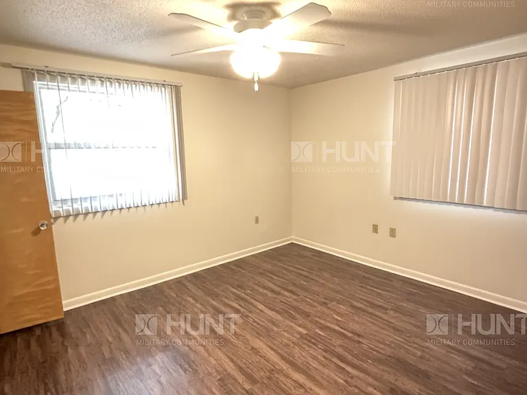 224 Albacore St — Photo 4