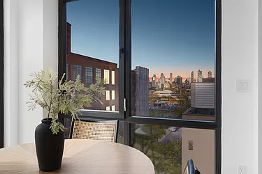 Dining area thumbnail