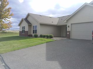 130 Cottage Dr, Osceola, WI 54020