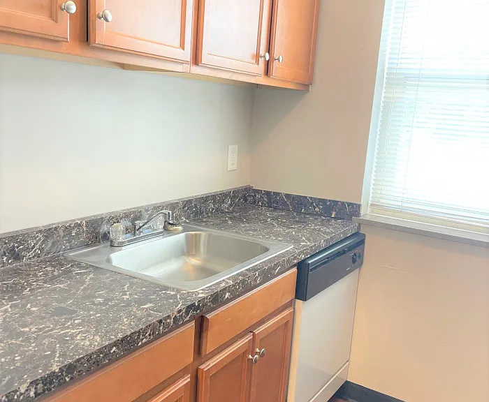 5712 Phillips Ave #B8 — Photo 50