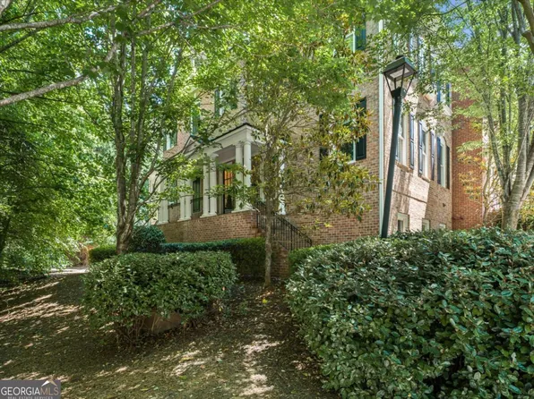 1207 New Haven Ct, Roswell, GA 30075