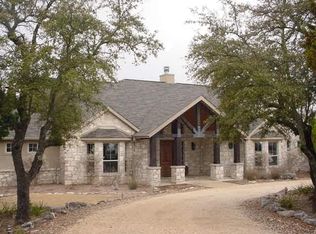 2070 Saddlewood Blvd, Kerrville, TX 78028