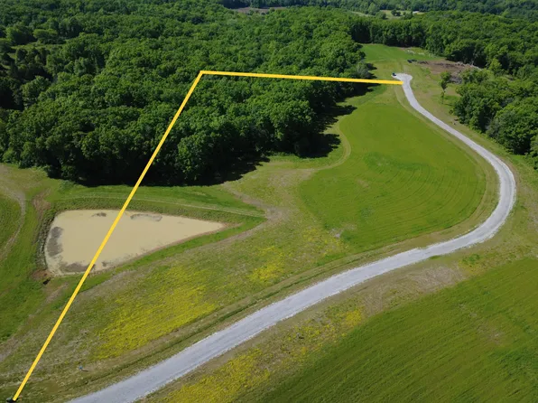 15 W Mariposa Ridge Rd, Columbia, MO 65202