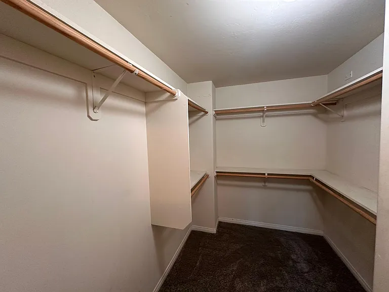 7309 Sleepy Lagoon Dr — Photo 17