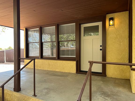 2nd image of 112 S Valley St #8ca3f1239