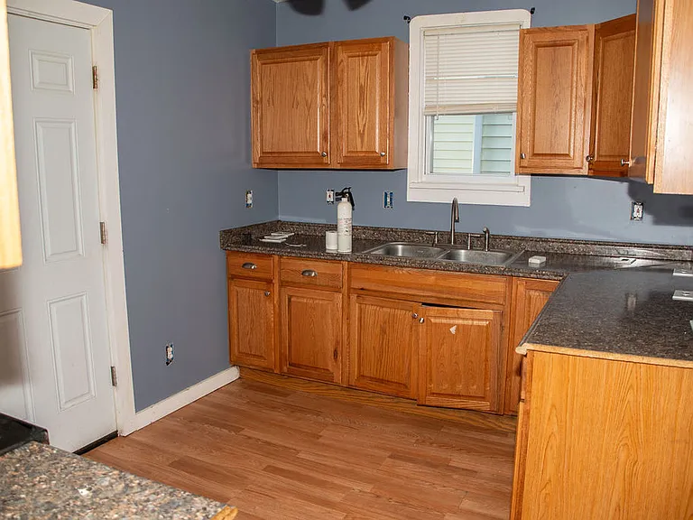 1329 Louisiana Ave NW — Photo 4