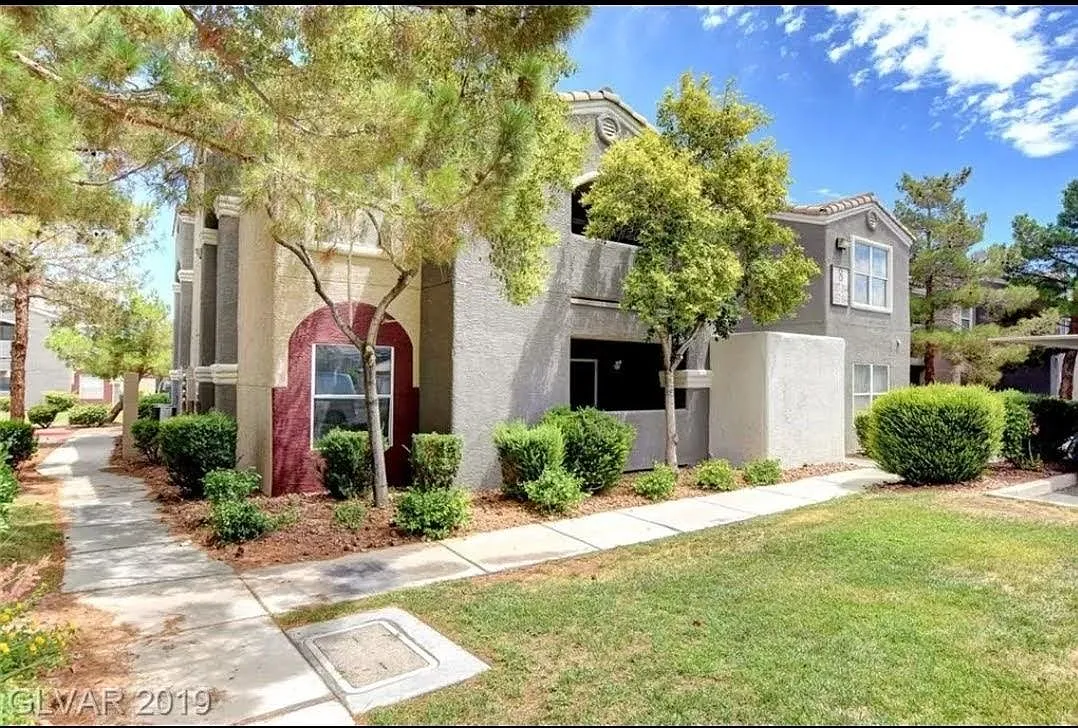 1 bed, 755 sqft, $1,650 — Photo 1