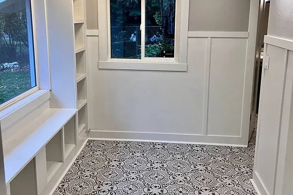 Mud room
