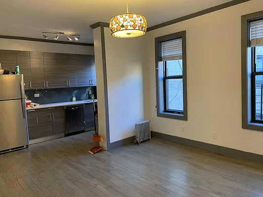 Rented by Abba Realty Associates INC | media 4