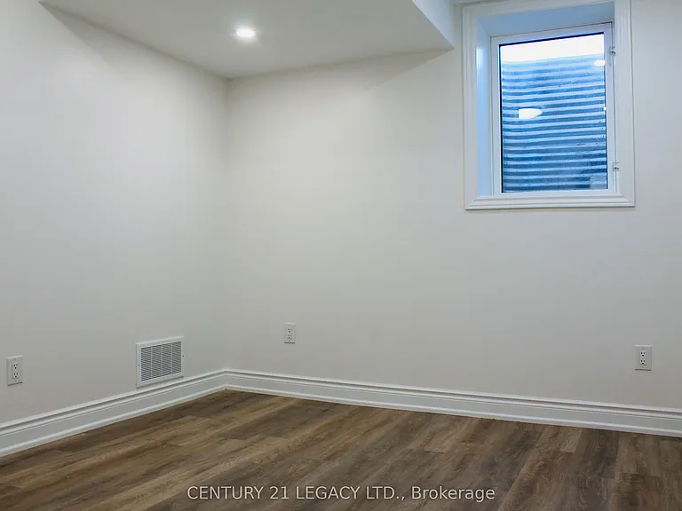 1267 Kovachik Blvd — Photo 12