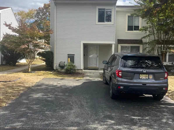 152 Briar Ct, Marlton, NJ 08053