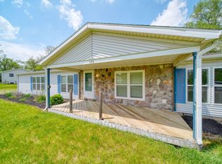 120 Kathy Ln, Brooklyn, MI 49230